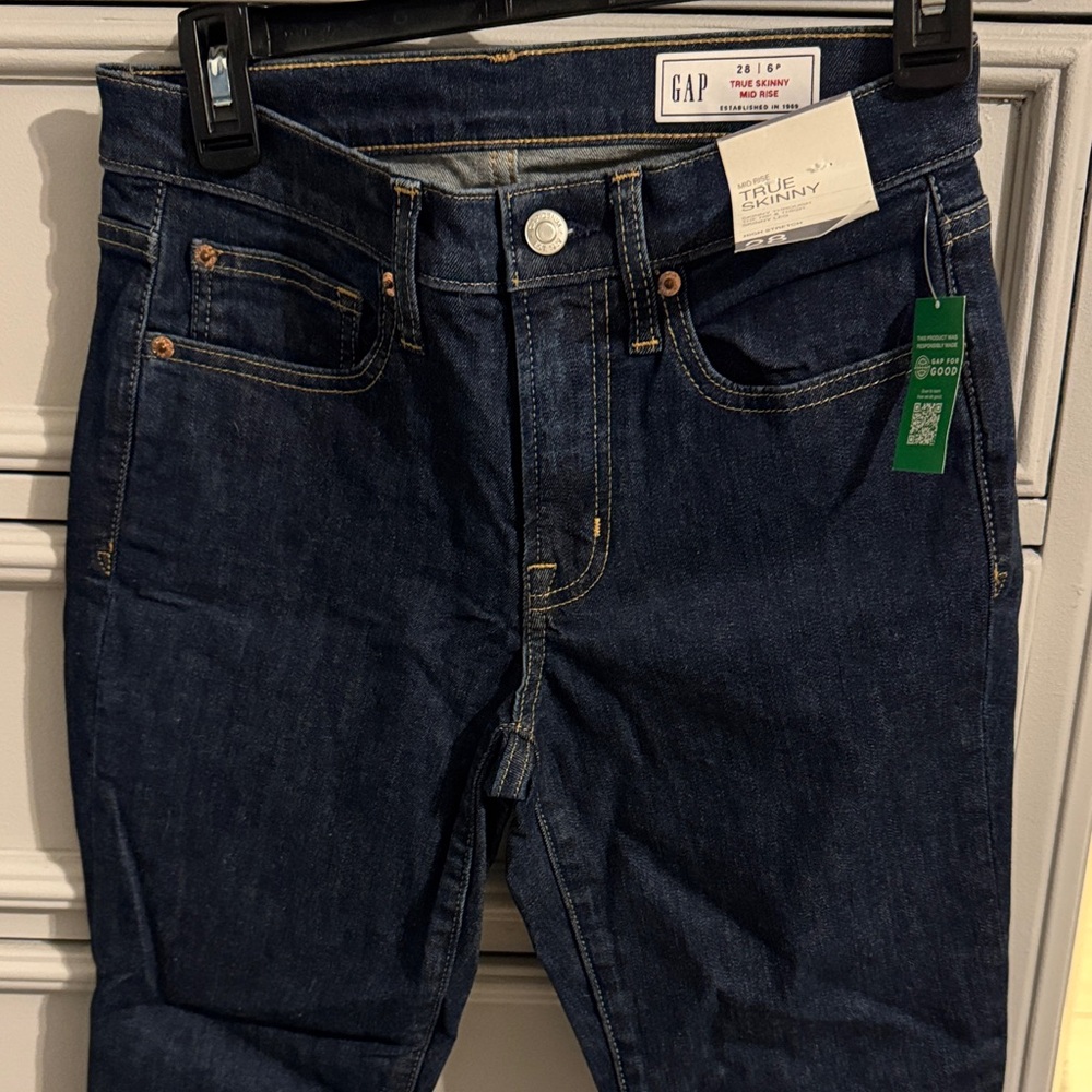 GAP True Skinny Jeans in Deep Indigo